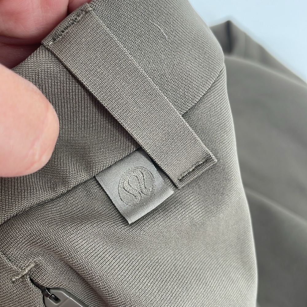 Lululemon ABC Pants in Brown 35 G6 - Picture 4 of 6